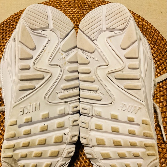 Nike shoes toddlers 10c - Picture 8 of 13